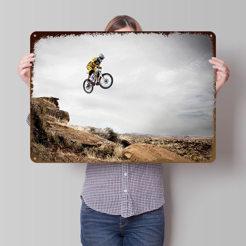 لوحة معدنية ثلاثية الأبعاد خفي - مراجعة Mountain Biking Europe وسعره